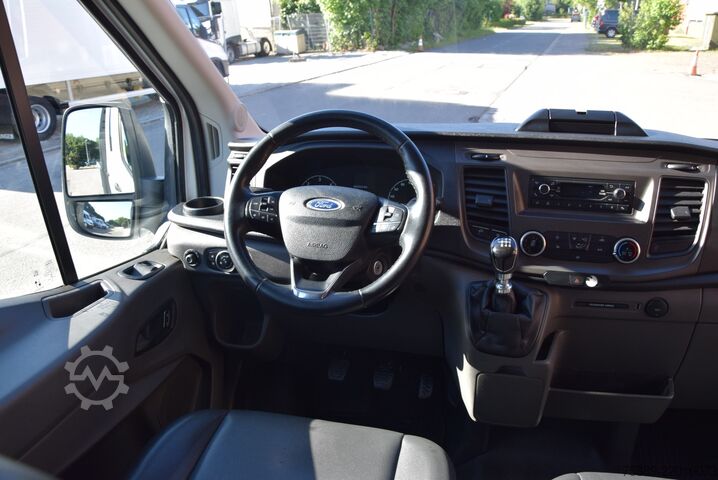 טנדר מסחרי Ford Transit 350 Doka Allrad Klima AHK 1.Hand