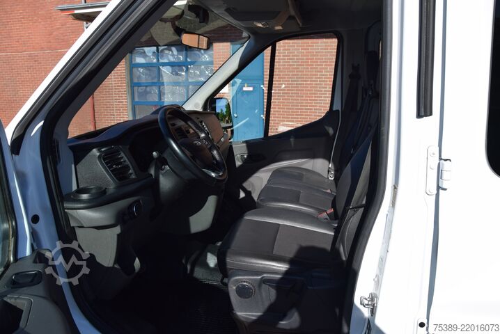 טנדר מסחרי Ford Transit 350 Doka Allrad Klima AHK 1.Hand