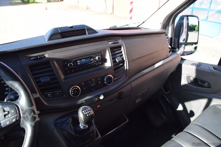 טנדר מסחרי Ford Transit 350 Doka Allrad Klima AHK 1.Hand