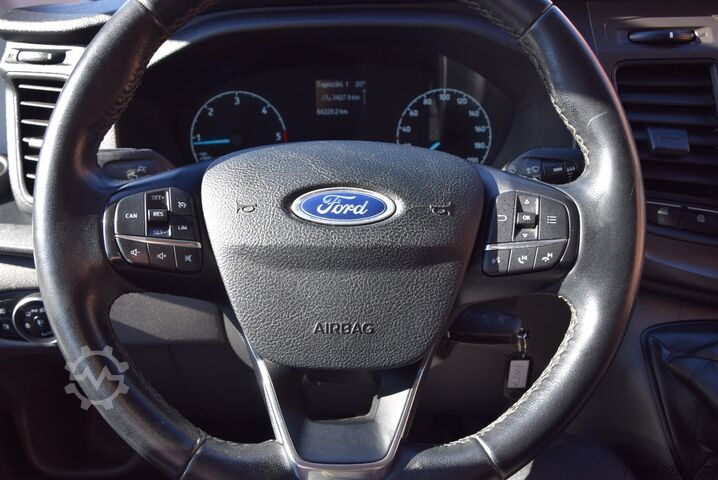 טנדר מסחרי Ford Transit 350 Doka Allrad Klima AHK 1.Hand