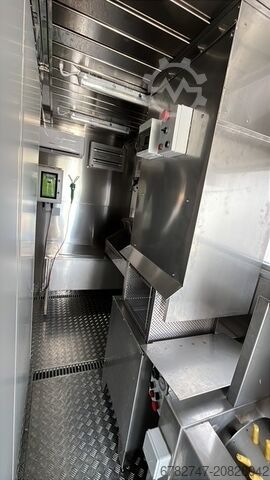 Mobile slaughterhouse for poultry FAZA MOBILE SLAUGHTERHOUSE COMPACT MODEL M6