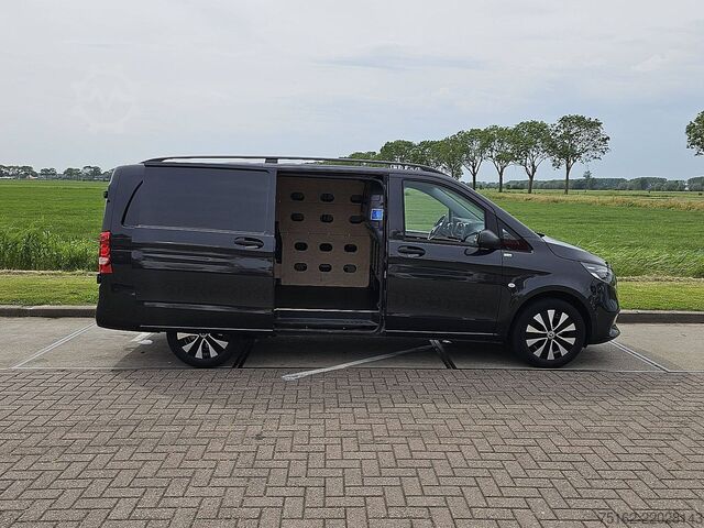 Break cu acoperiș înalt MERCEDES-BENZ VITO 119 CDI L2 LED Distronic Nav