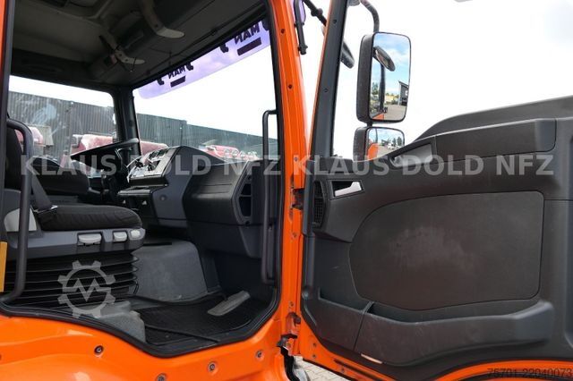 Camion-citerne à vide MAN TGA 41.430 Kanalreinigungs- u. Saugfahrzeug 8x4