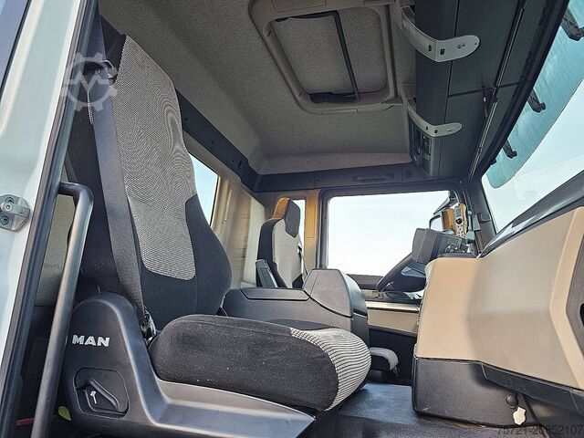 Система козлових кронштейнів M.A.N. 26.420 TGS MEILLER AK 16 NT