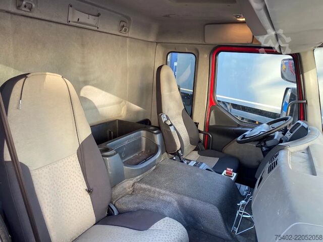 Kufr Renault Premium 380 / 6x2/4 / Drinks Transport