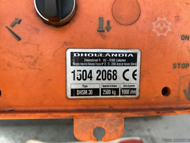 Transporte refrigerado/congelado SOR Iberica SOR-S3E / Carrier Vector 1550 / Kuhl Koffer / L...