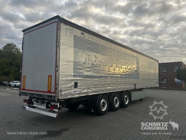 Atvērta puspiekabe ar tentu Schmitz Cargobull Curtainsider Standard Getränke