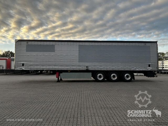 Atvērta puspiekabe ar tentu Schmitz Cargobull Curtainsider Standard Getränke
