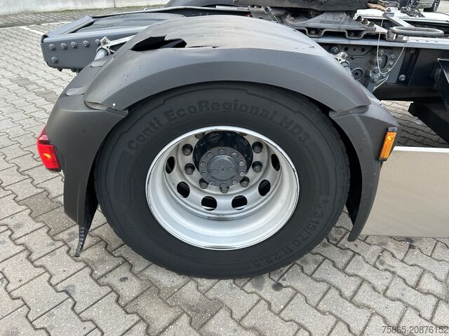 Venjulegur SZM DAF CF 410 FT Space Cab / 818 dkm / Euro 6D / NL Truck