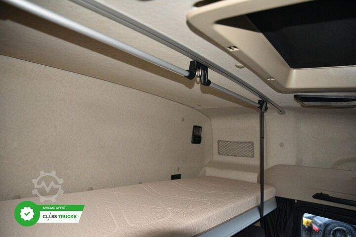 đầu kéo tiêu chuẩn MERCEDES-BENZ Actros 5 1845 BigSpace MirroCam