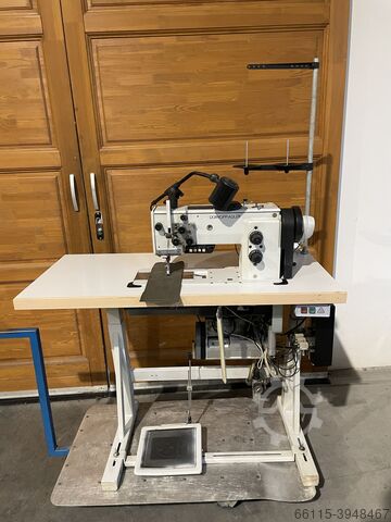 flat bed sewing machine with triple 