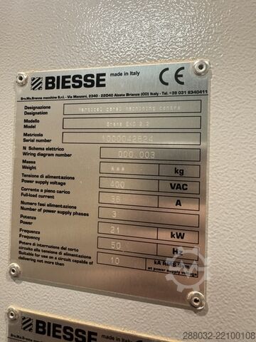 Pystyyn suunnattu puuntyöstökeskus BIESSE BREMA EKO 2.2