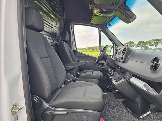 高顶旅行车 MERCEDES-BENZ SPRINTER 311 L2H2 Wp-Inrichting !