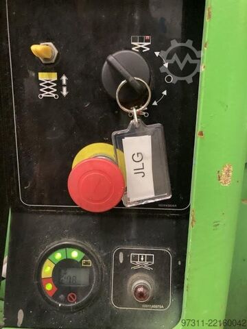 Elevador de tijera JLG 6RS