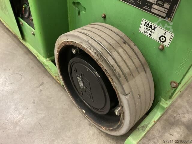 Elevador de tijera JLG 6RS