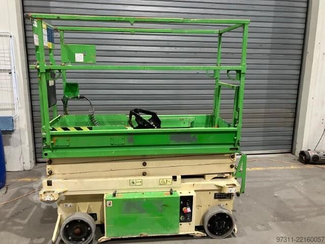 Elevador de tijera JLG 6RS