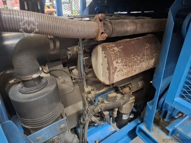 Elevador de tijera Genie GS-4390 RT