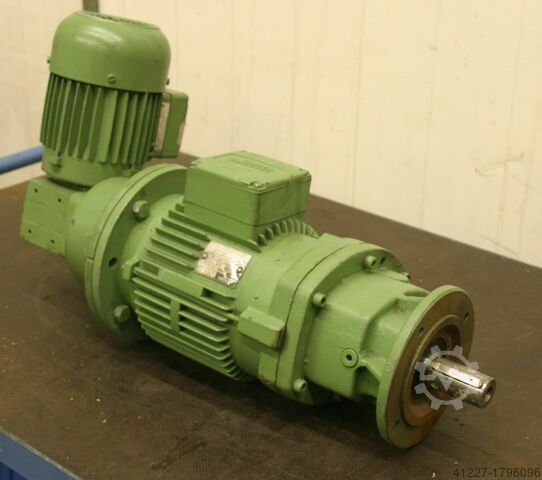 Motorreductor 0,16/3 kW 7,1/320 rpm Flender ZF20-090SP/2U