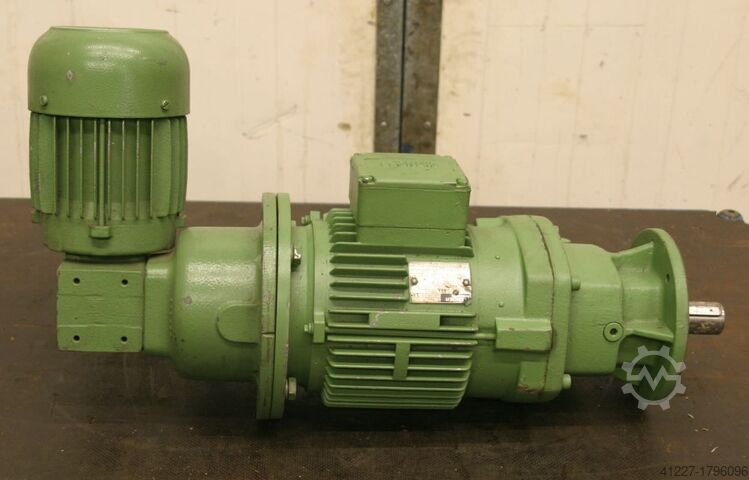 Motorreductor 0,16/3 kW 7,1/320 rpm Flender ZF20-090SP/2U