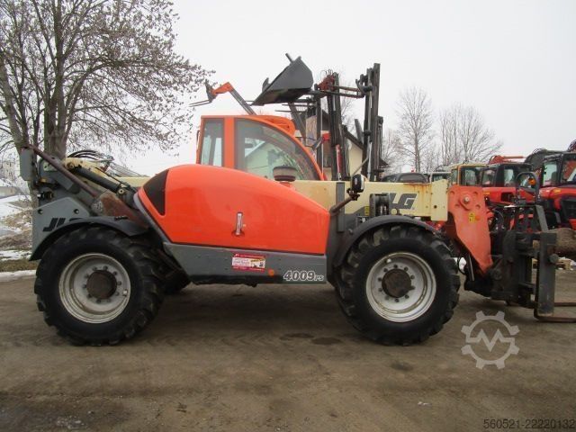 เทเลแฮนด์เลอร์แบบแข็ง JLG 4009 PS - 9m-4 Ton.- Turbo mit Palettengabel - Niv