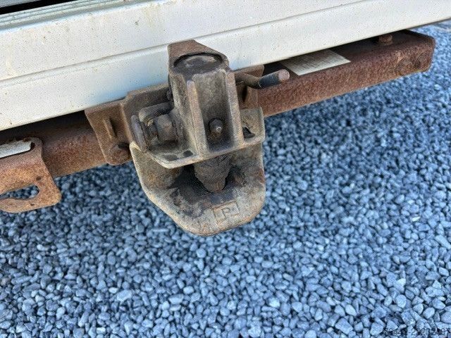トラック搭載型クレーン VOLVO FL12.240L-KOFFER-WERKSTATTWAGEN-KRAN HIAB-163TKM