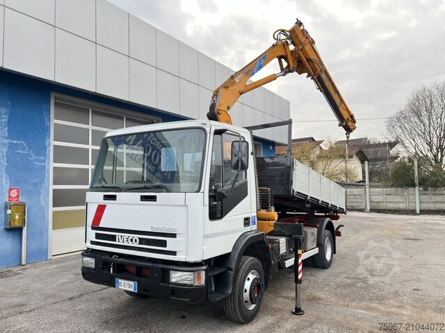 Three-way tipper truck with crane Iveco Eurocargo 120e18