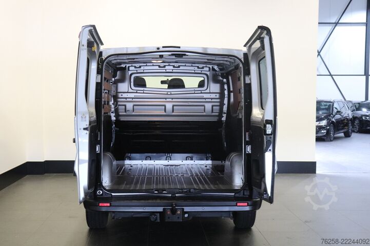 Camioneta familiar de techo alto Renault Trafic 1.6 dCi - Airco - Navi - Cruise - €6.950...