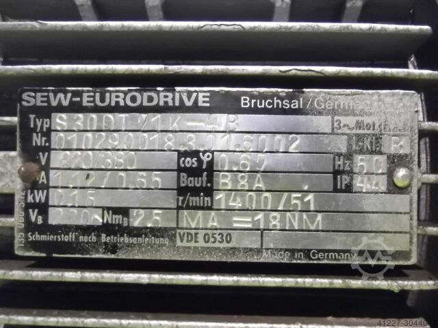 Silnik przekładniowy 0,15 kW 51 obr/min SEW-EURODRIVE S30DT71K-4B