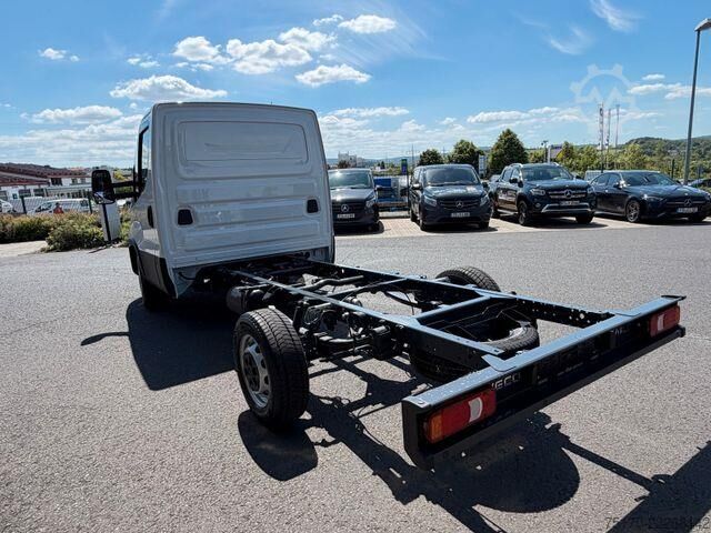 Šasija s kabino Iveco Daily 35S16 HA8 *R3.450mm*Automatik*