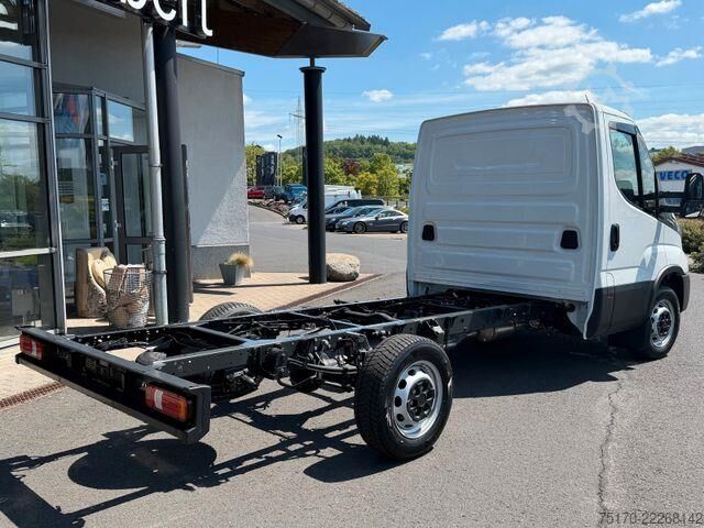 Šasija s kabino Iveco Daily 35S16 HA8 *R3.450mm*Automatik*