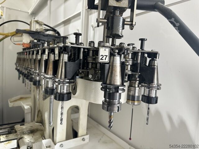 CNC vertikalni obradni centar Mazak VTC 820/20