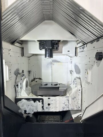 5 Axis CNC Machining Centre (2016) Mazak Variaxis i-700 5