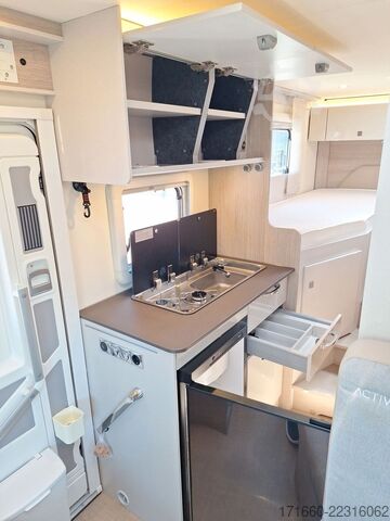 Teilintegriertes Wohnmobil BÜRSTNER Lineo T 620 G