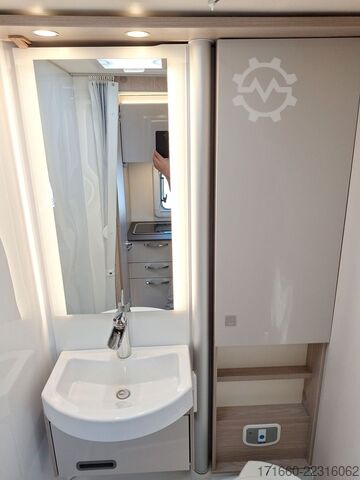 Teilintegriertes Wohnmobil BÜRSTNER Lineo T 620 G