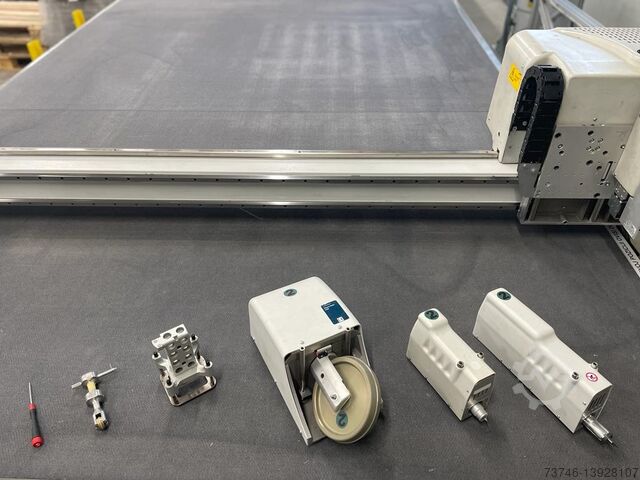 CNCカッター ESKO Kongsberg XP44