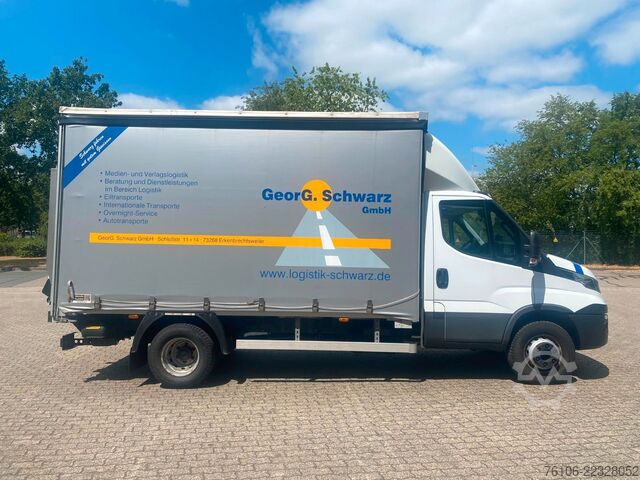 Furgon me perde anësore IVECO Daily 72C18 Hi-Matic Schiebe Plane +LBW