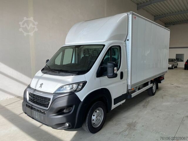 Furgão fechado PEUGEOT Boxer Koffer mit grosse Türen *Klima*Navi*