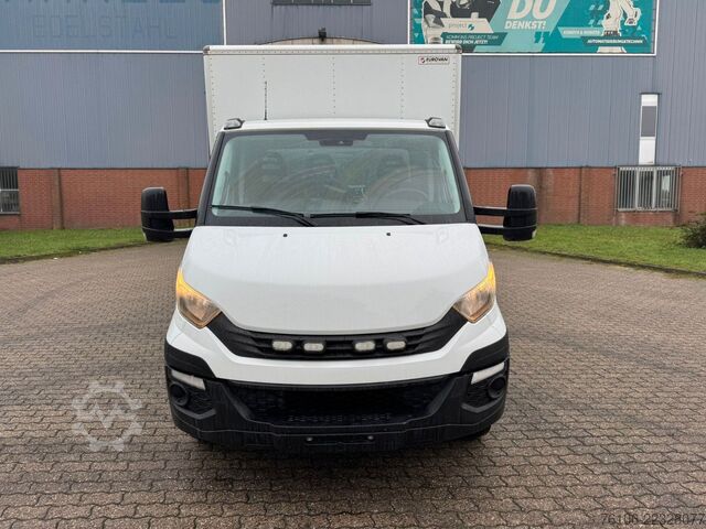 Furgão fechado IVECO Daily 70C15 Koffer *Klima*Ahk*