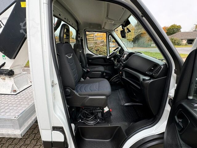 Plataforma de trabalho montada em camião IVECO Daily 35S14 Hubarbeitsbühne Versalift 11,2 Meter