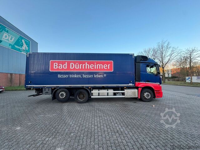 Camião de caixa fechada MERCEDES-BENZ Actros 2545 6x2 Getränkewagen