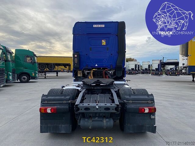 Substâncias perigosas Mercedes-Benz Actros 1845