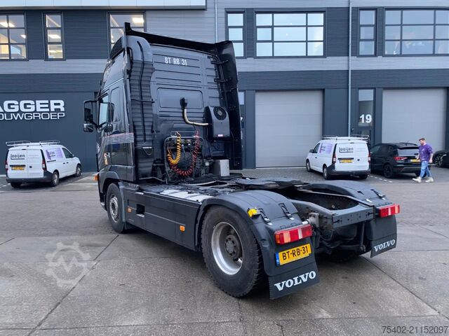 Estándar-SZM Volvo FH 16.600 Globetrotter XL / 2x Tank / Stand Air...