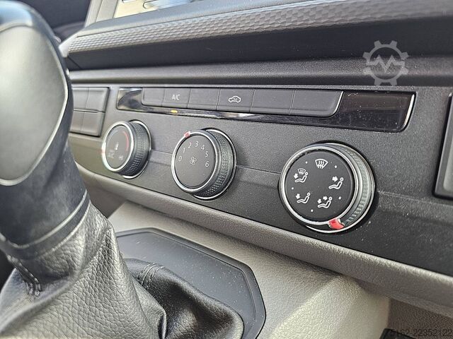 Carrinha de tejadilho alto VOLKSWAGEN TRANSPORTER 2.0 TDI T6.1 150Pk L2H1 Autm