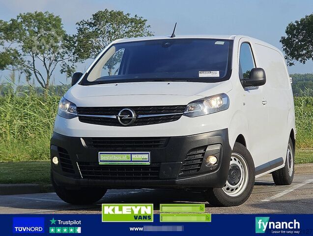 উঁচু ছাদের স্টেশন ওয়াগন OPEL VIVARO 1.5 L2H1 Airco Carplay!