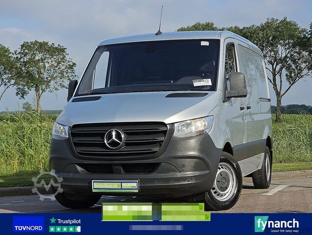 高顶旅行车 MERCEDES-BENZ SPRINTER 311 L1H1 2xZijdeur Mbiux