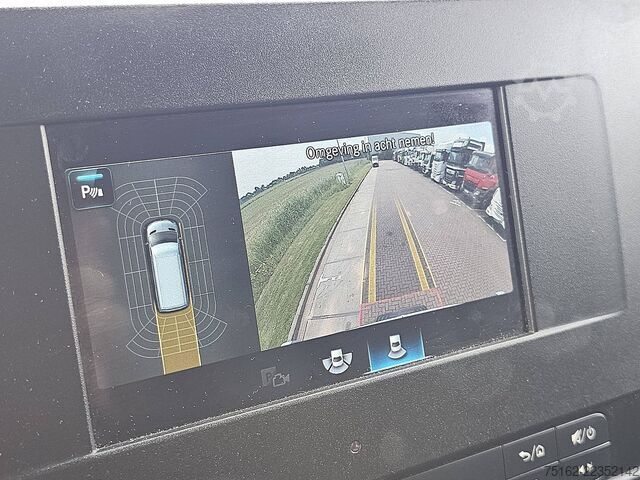 High-roof van MERCEDES-BENZ SPRINTER 311 L1H1 2xZijdeur Mbux!