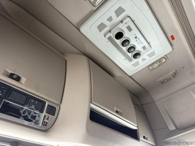 Standardni traktor jedinica DAF XF 440 FT mit Schubboden Hydraulik