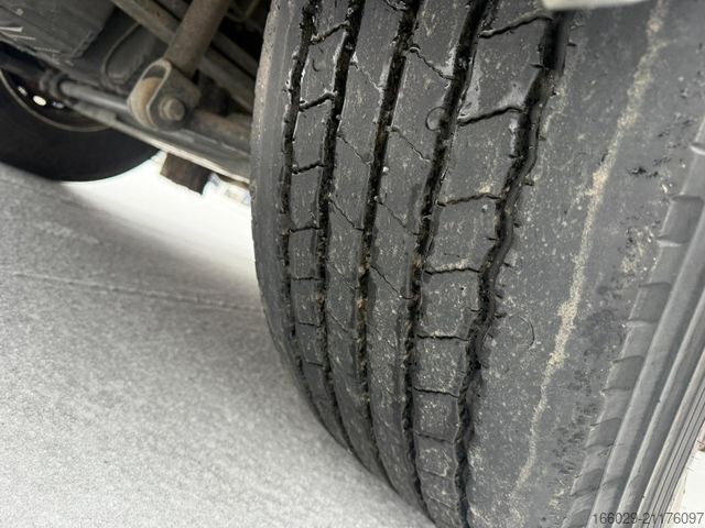 Standardni traktor jedinica DAF XF 440 FT mit Schubboden Hydraulik