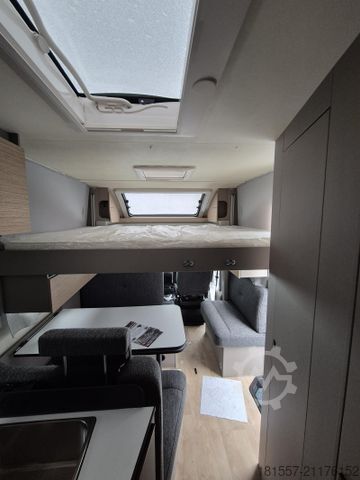 Caravana semiintegrada BÜRSTNER Campeo TD 676 G