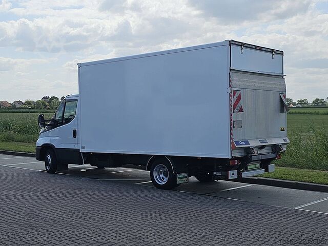 Bőrönd IVECO DAILY 35C16 Bakwagen Laadklep
